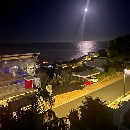 Cozy Camps Bay House With Mountain And Sea View Villa Cape Town Exterior photo